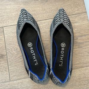 Rothy’s The Point size 6.5 black python color